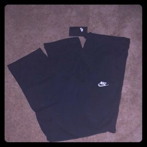 Black Nike sweatpants